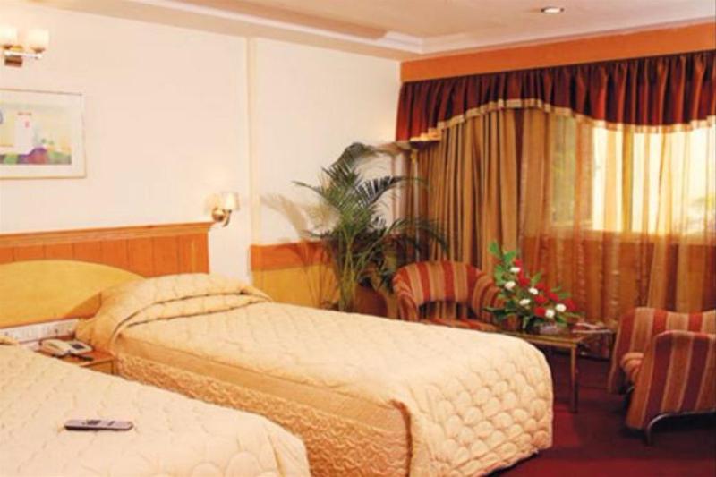 Hotel Nandhini - St. Marks Road Bangalore Exterior photo