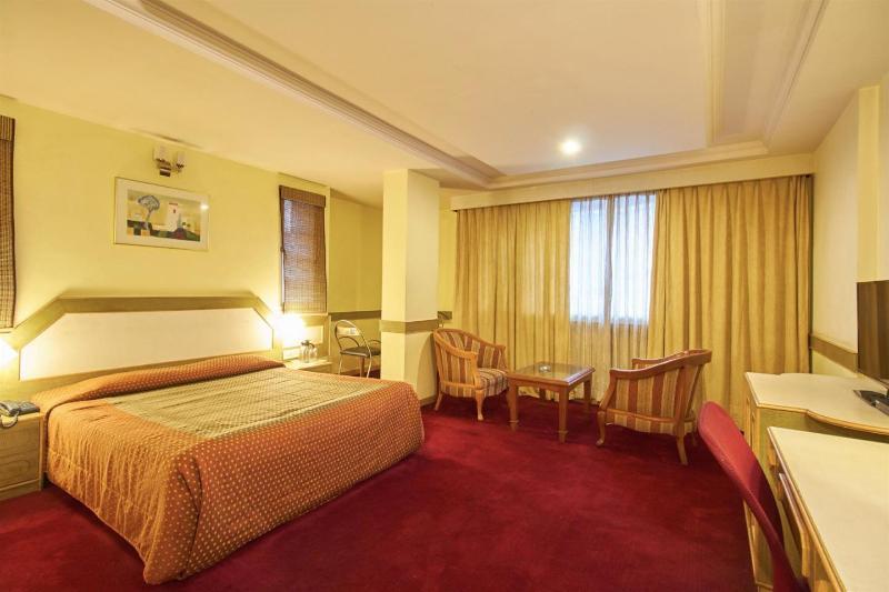 Hotel Nandhini - St. Marks Road Bangalore Exterior photo