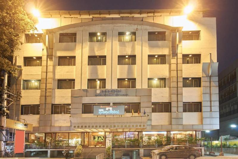 Hotel Nandhini - St. Marks Road Bangalore Exterior photo